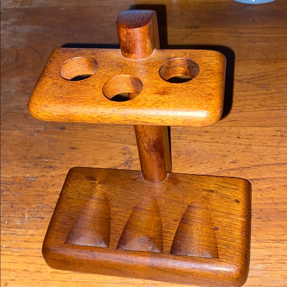 VTG Duk-it McDonald walnut 3 slot pipe stand